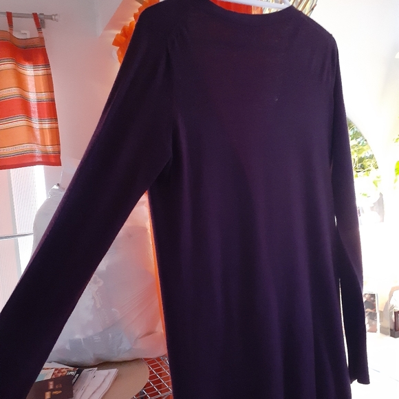 Sweater - Picture 9 of 9